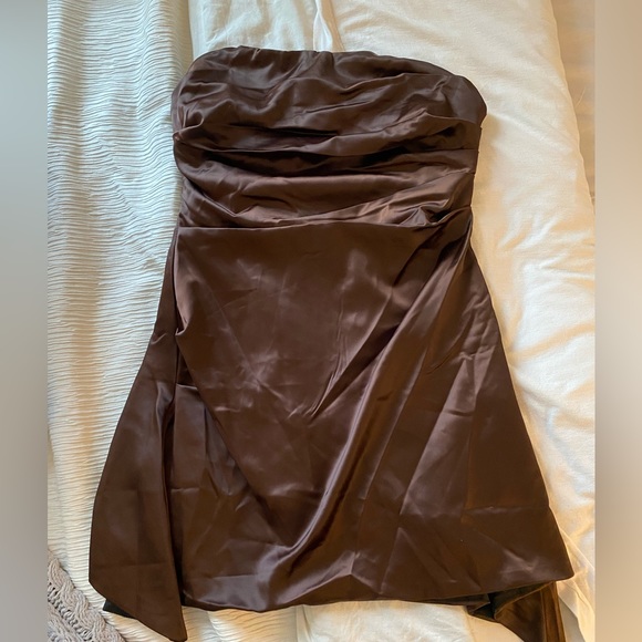 Commense Satin Ruched Short Tube Dress - Picture 3 of 3